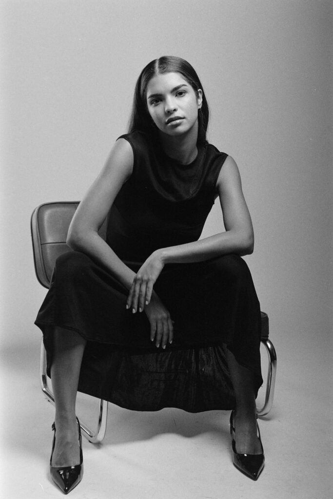 Fotógrafo Barcelona PROFESIONAL 📸 Fotógrafo & Retocador | Valentina